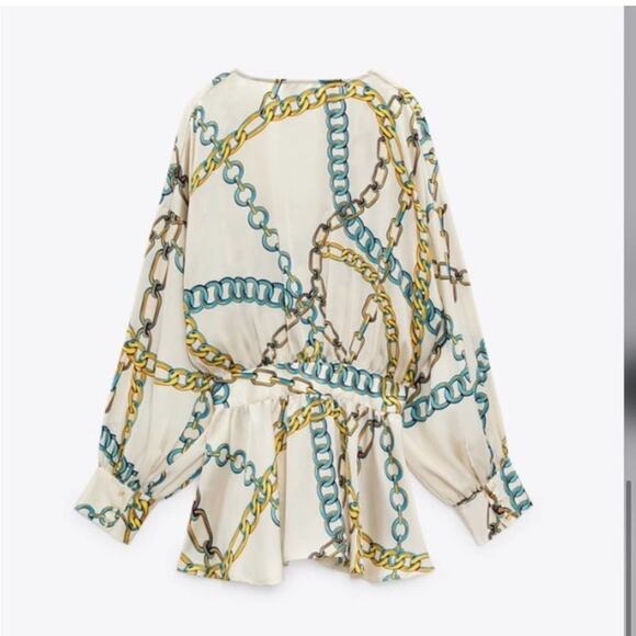 Zara Chain Print Top Size Medium - Picture 9 of 9